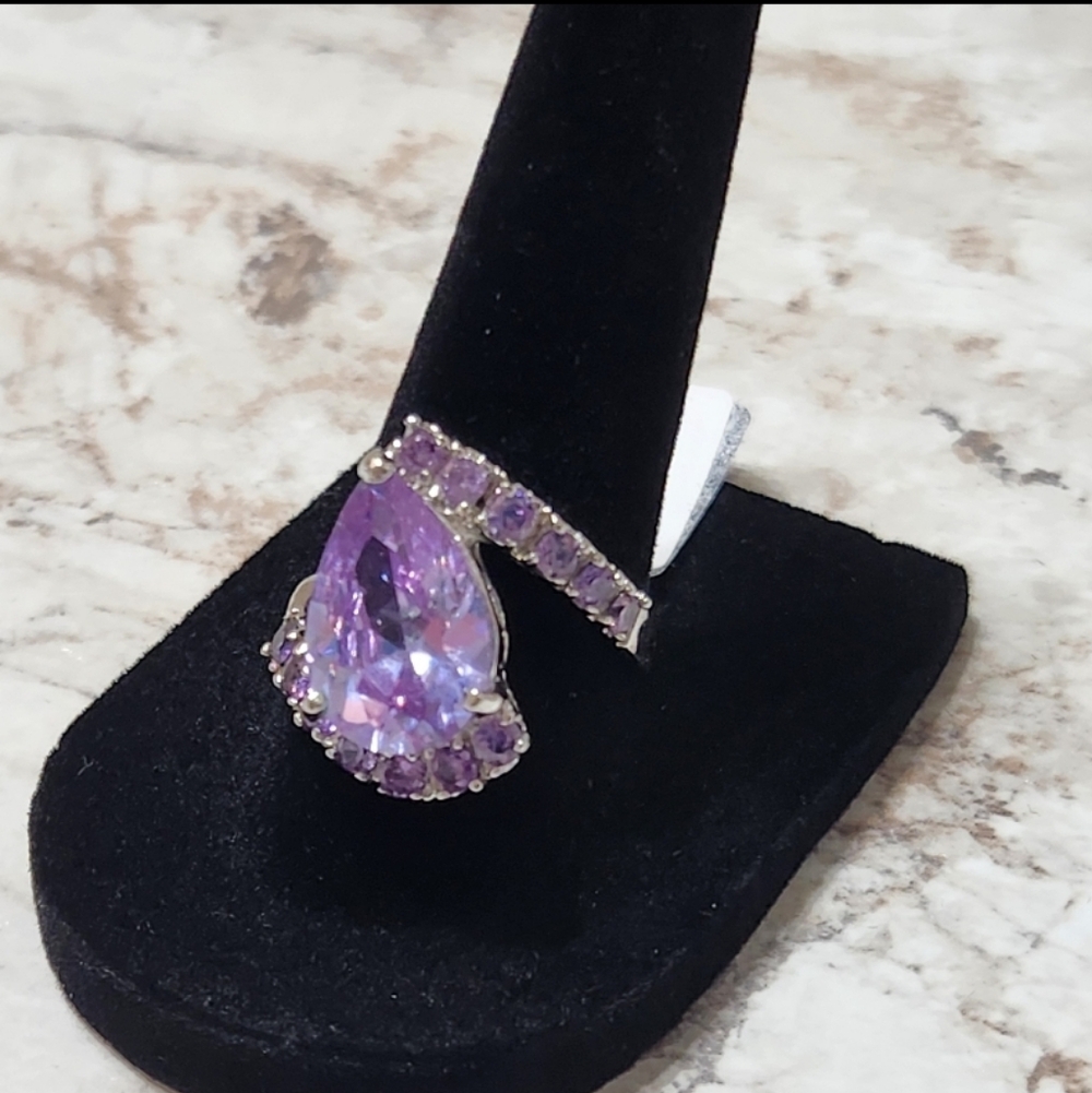 New Light Purple Gemstone Ring - Picture 5 of 6